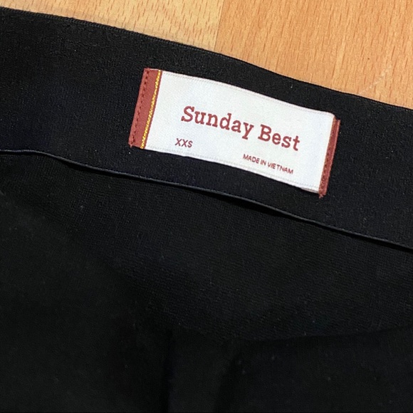 ***SOLD*** Aritzia Sunday Best Primrose Mini Skirt Black XXS - Picture 5 of 5